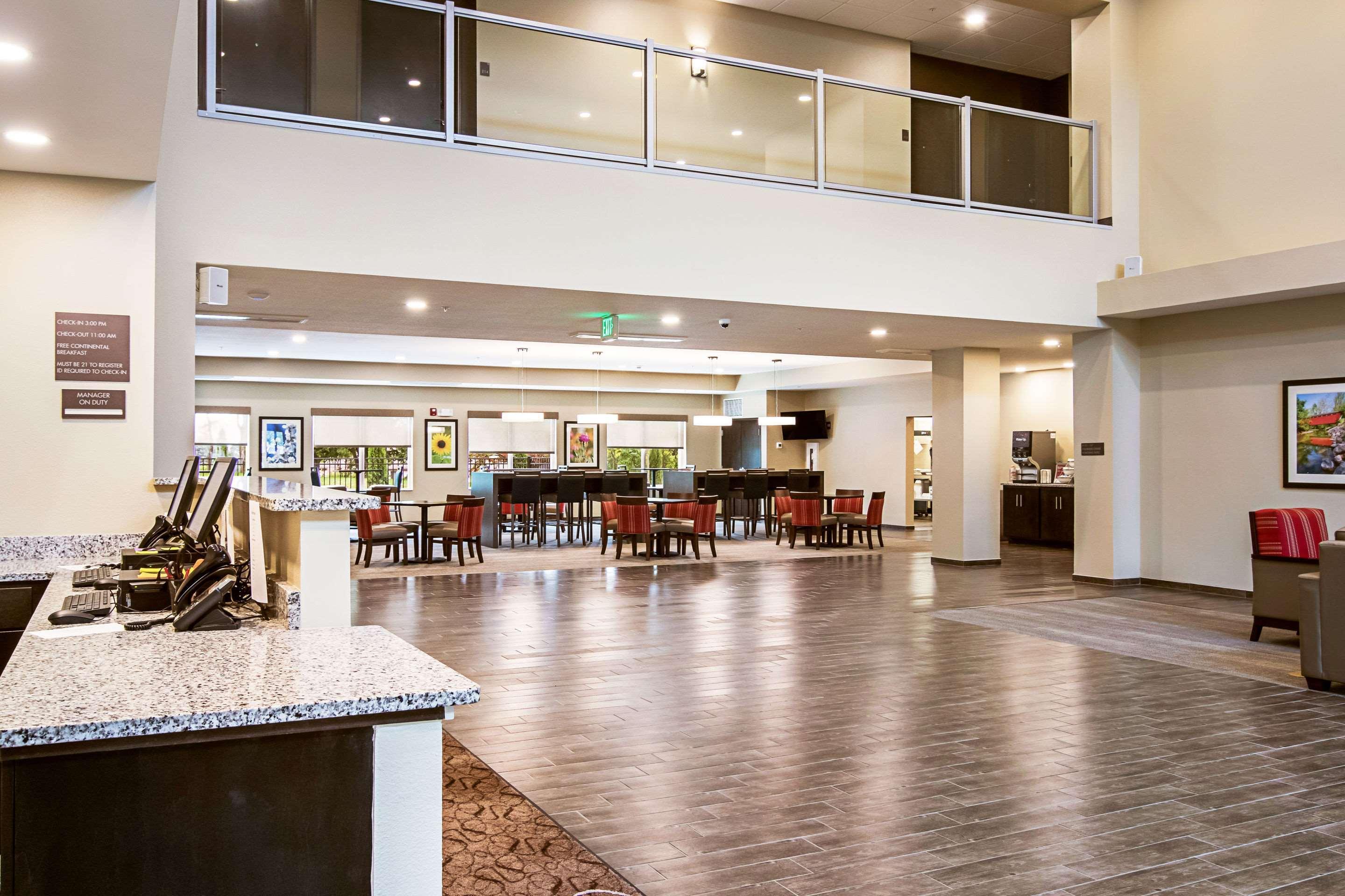 Comfort Suites Wooster Near University Campus Экстерьер фото