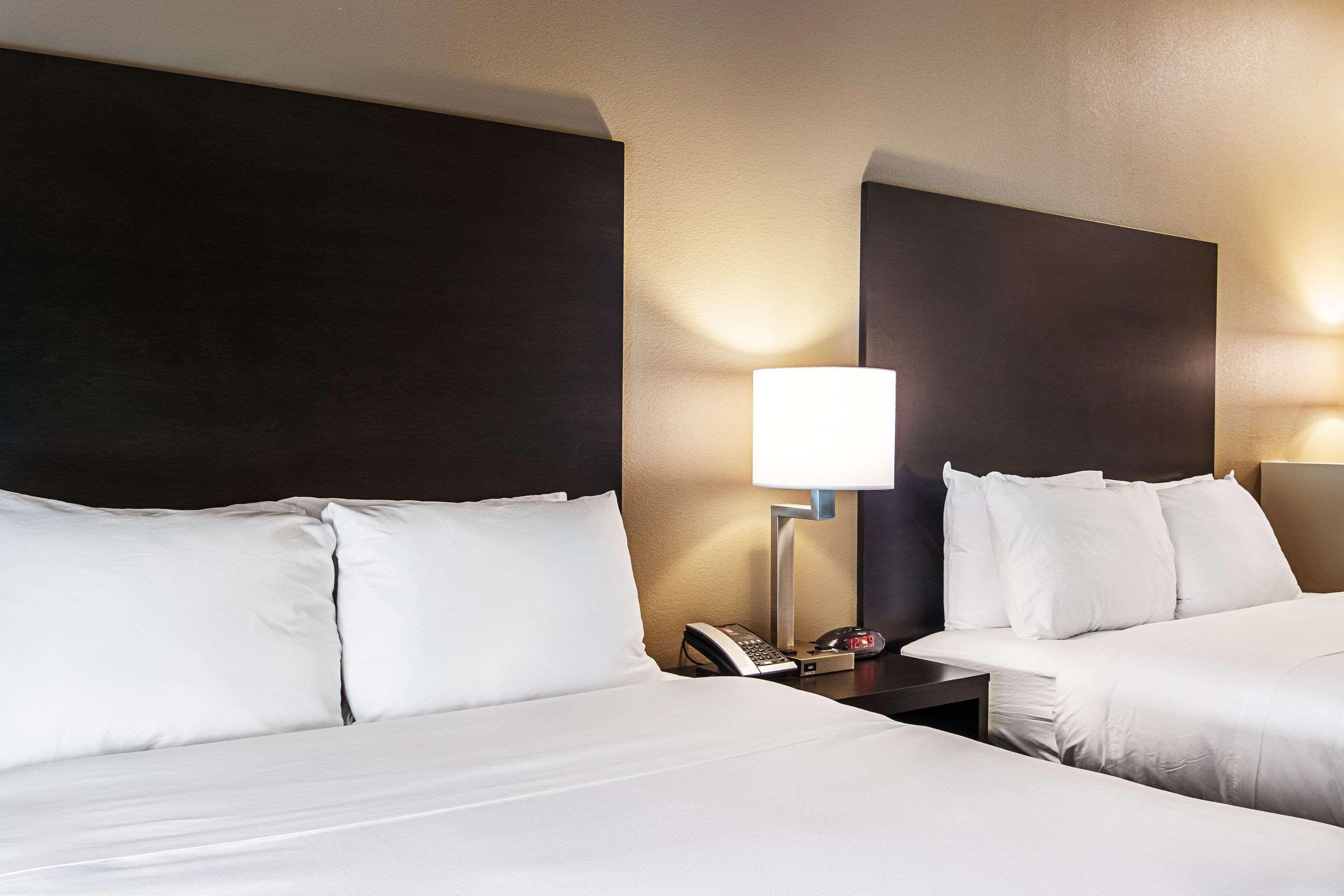Comfort Suites Wooster Near University Campus Экстерьер фото