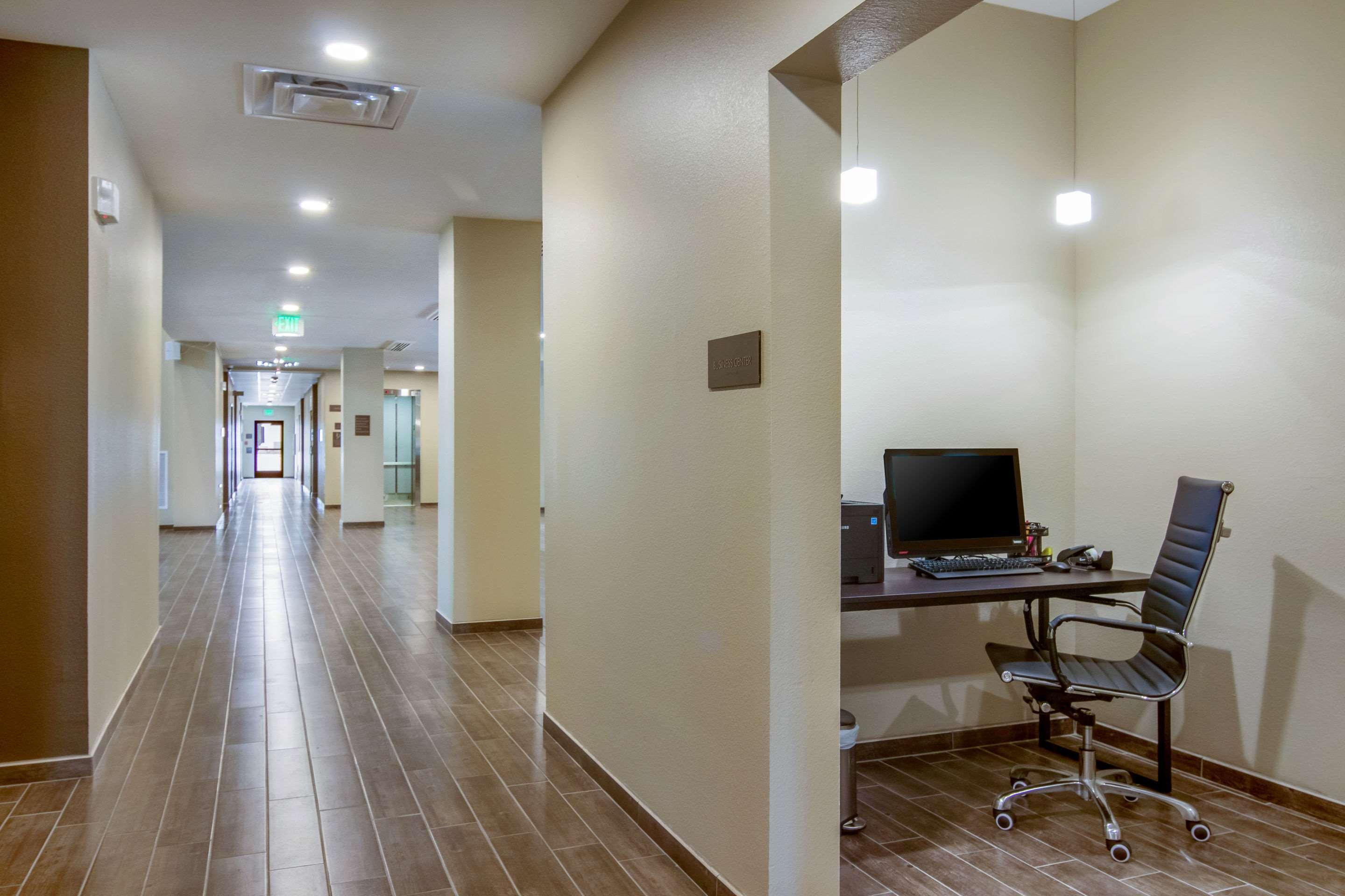 Comfort Suites Wooster Near University Campus Экстерьер фото